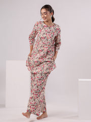 Multicolor Leaf Printed Night Suit Set
