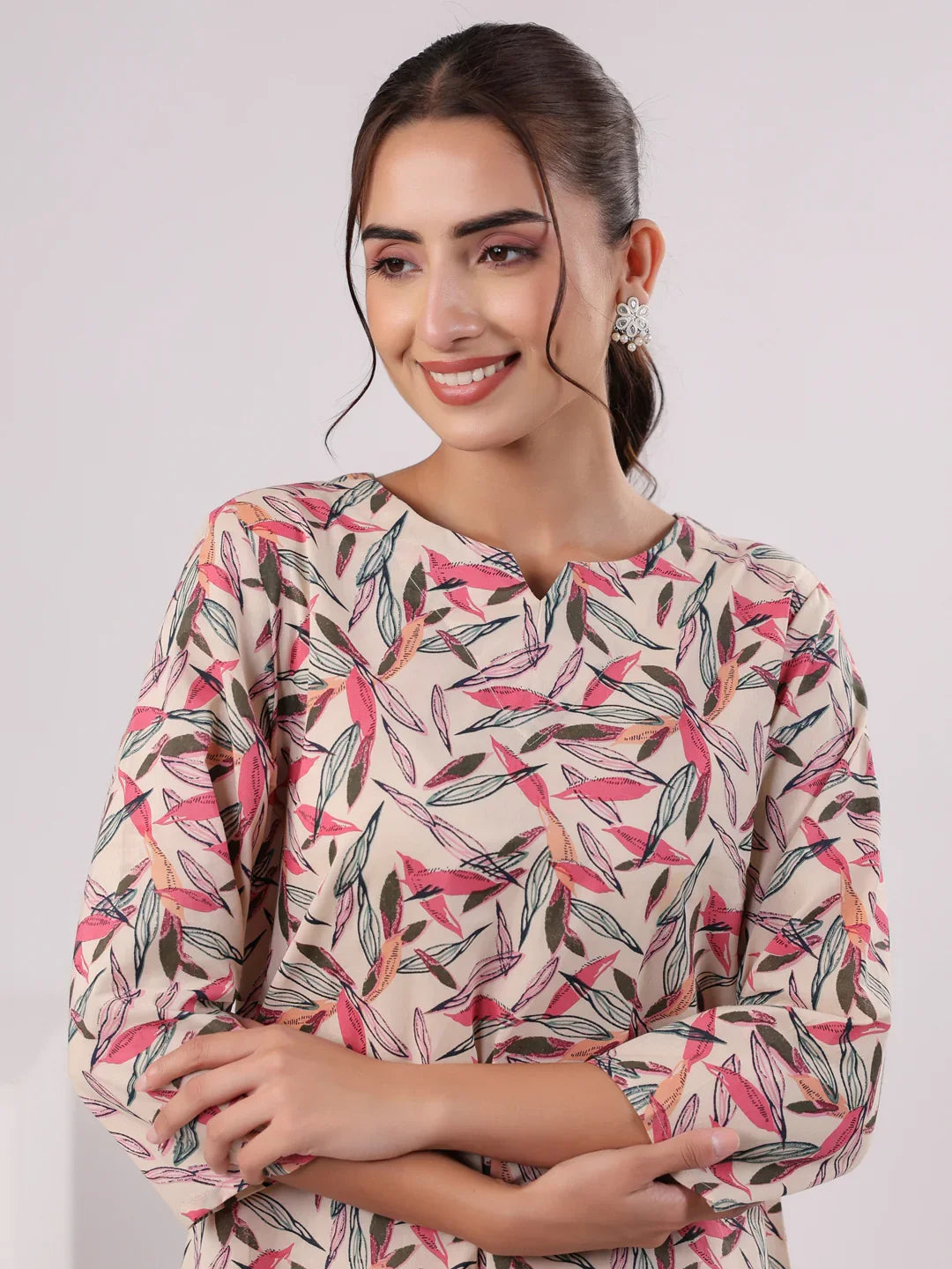 Multicolor Leaf Printed Night Suit Set - SanskrutiHomes 