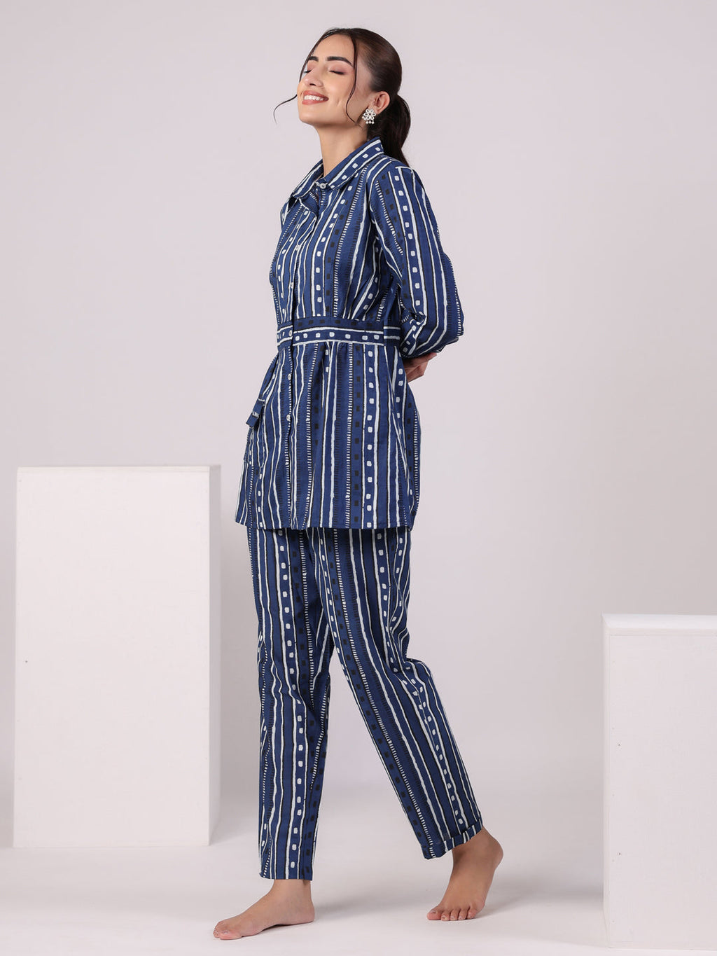 Blue Strait Line Printed Night Suit - SanskrutiHomes 