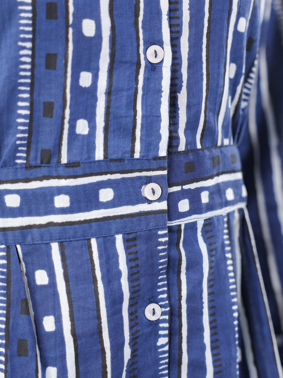 Blue Strait Line Printed Night Suit - SanskrutiHomes 