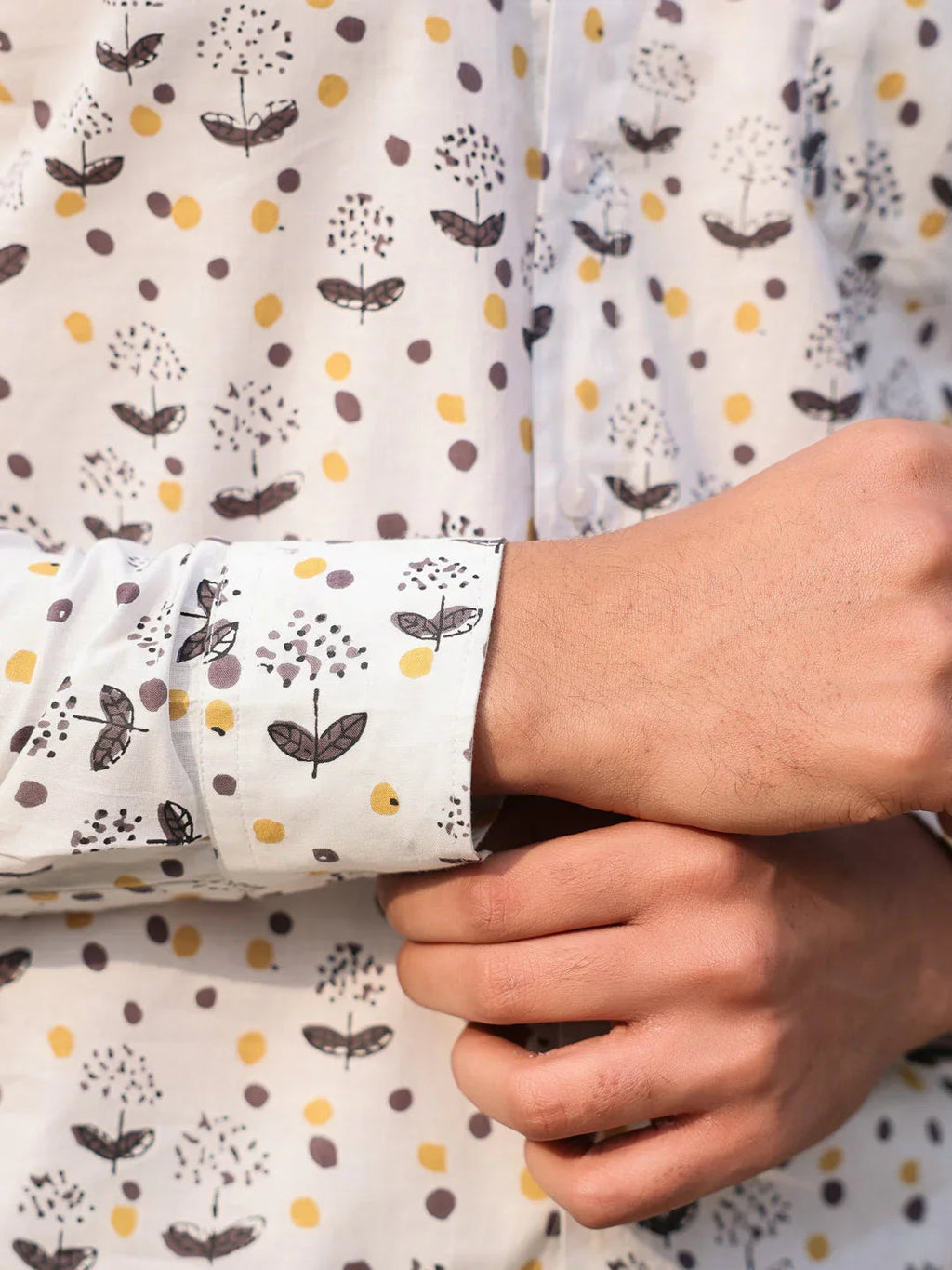 Men's Pure Cotton Off White Casual Shirt - SanskrutiHomes 