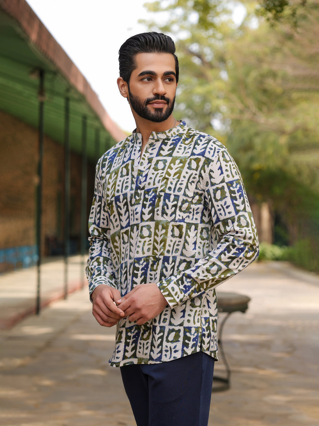 Men's Ethnic Motifs Pure Cotton Navy Blue Printed Kurta - SanskrutiHomes 