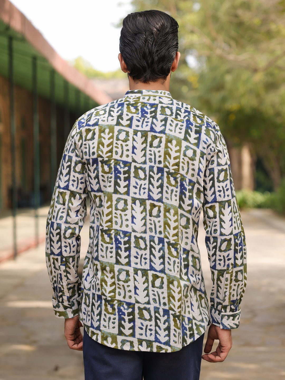 Men's Ethnic Motifs Pure Cotton Navy Blue Printed Kurta - SanskrutiHomes 