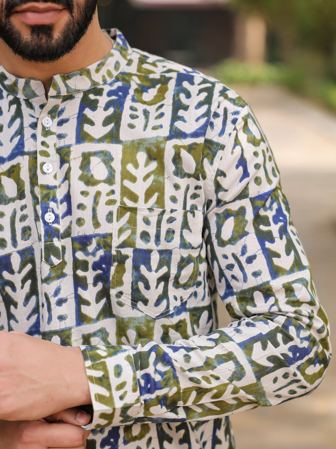 Men's Ethnic Motifs Pure Cotton Navy Blue Printed Kurta - SanskrutiHomes 