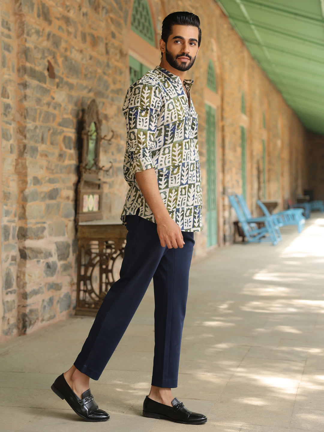 Men's Ethnic Motifs Pure Cotton Navy Blue Printed Kurta - SanskrutiHomes 
