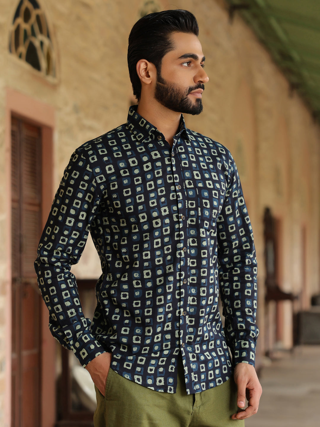 Men's Geometric Print Pure Cotton Navy Blue Casual Shirt - SanskrutiHomes 