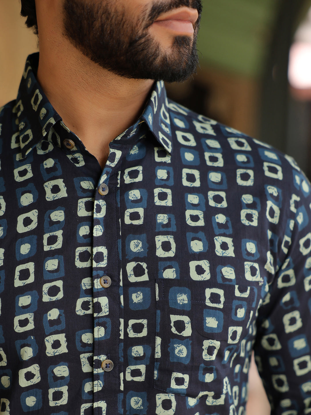 Men's Geometric Print Pure Cotton Navy Blue Casual Shirt - SanskrutiHomes 
