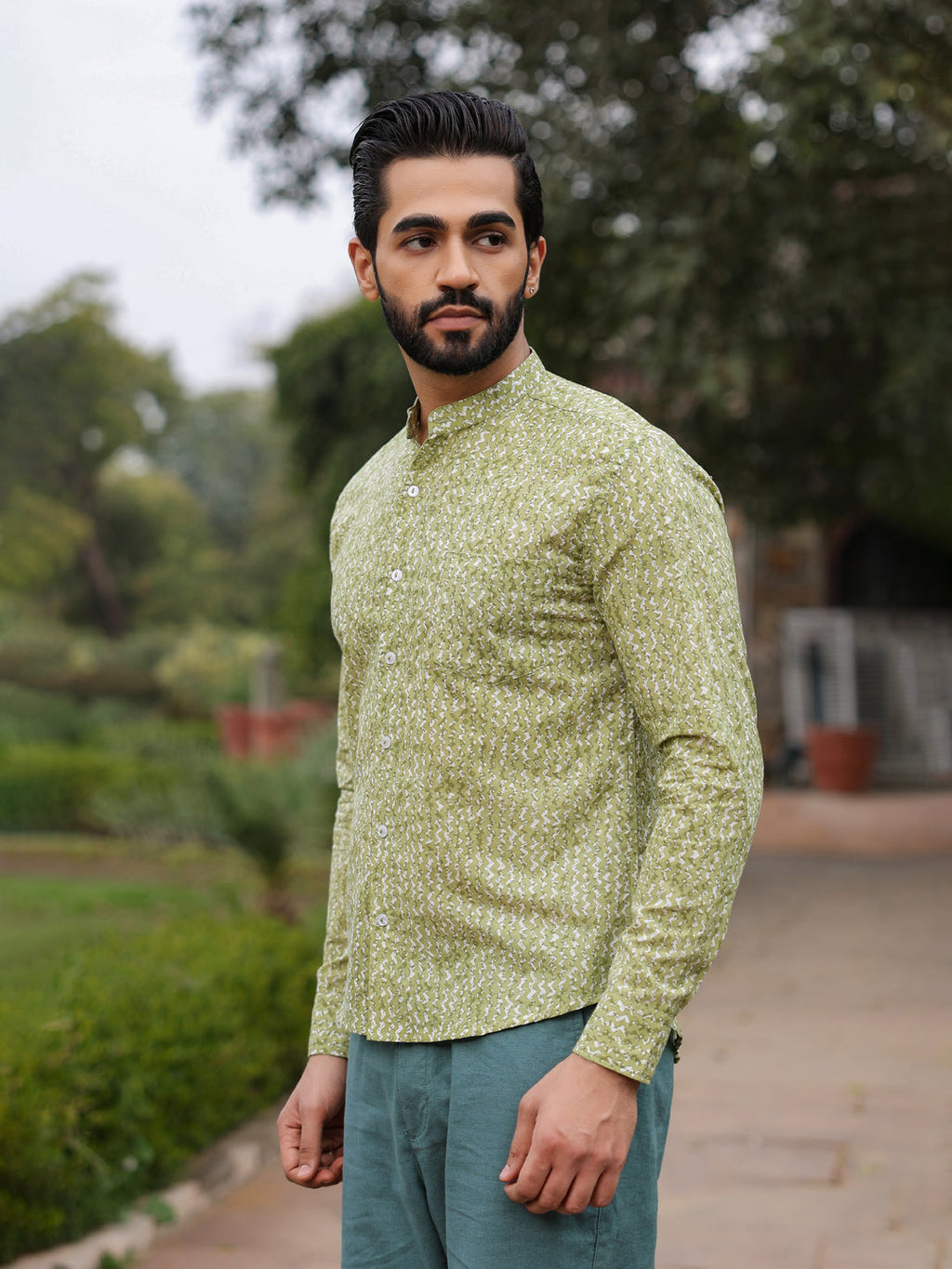Men's Pure Cotton Green Casual Shirt - SanskrutiHomes 