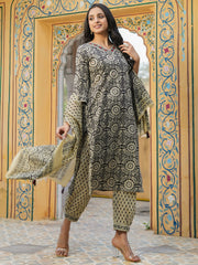 Women Pure Cotton 3pcs Kurta Set