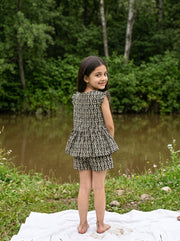 Black Round Neck Geometric Print Pure Cotton Night Suit For Kids