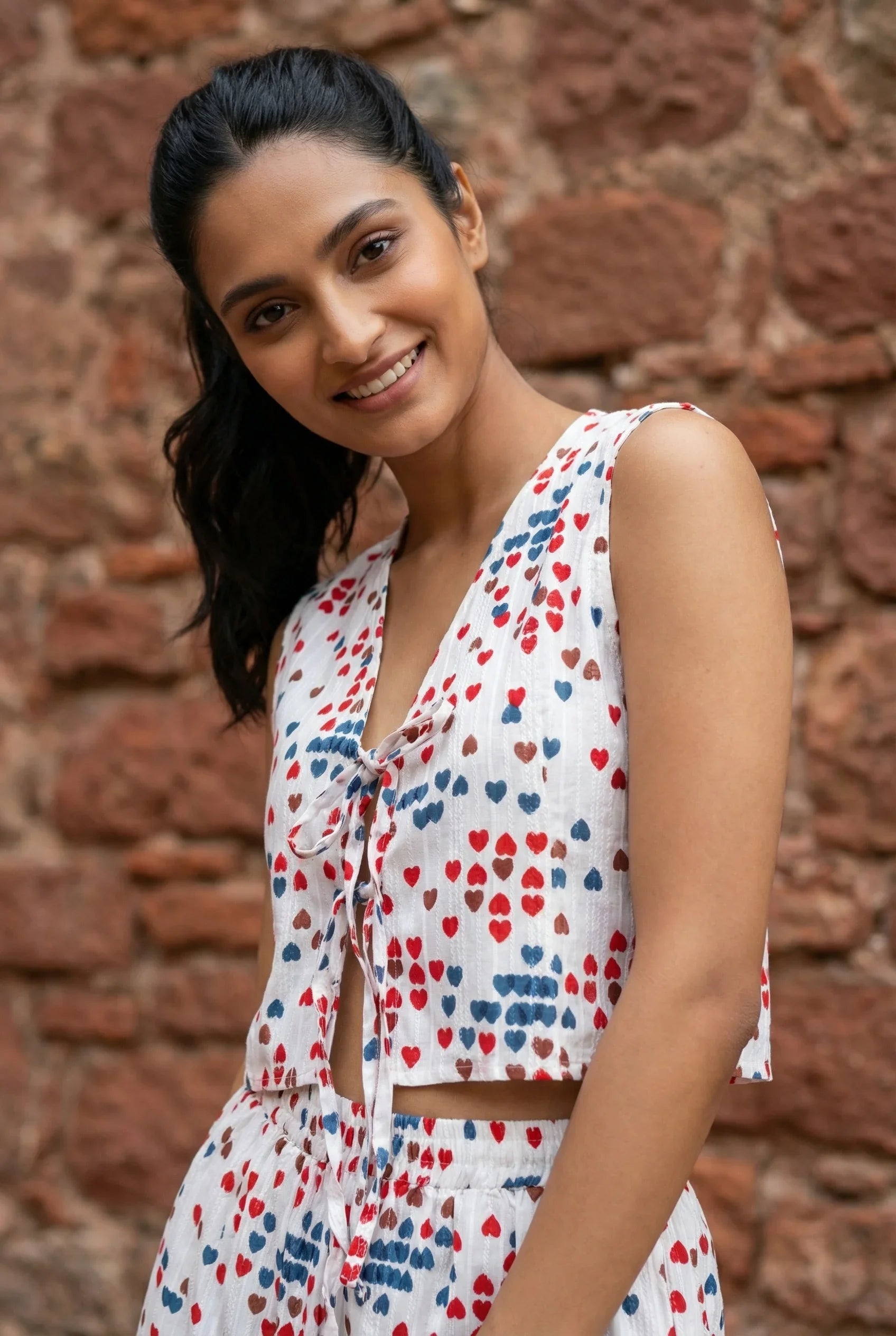 White Printed V-Neck Pure Cotton Co-Ord Set for Women - SanskrutiHomes 