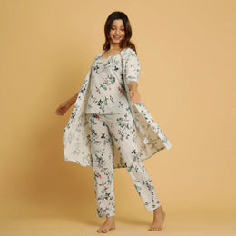 White Cotton Printed 3 PEICE Night Suit Set with Payjama - SanskrutiHomes 