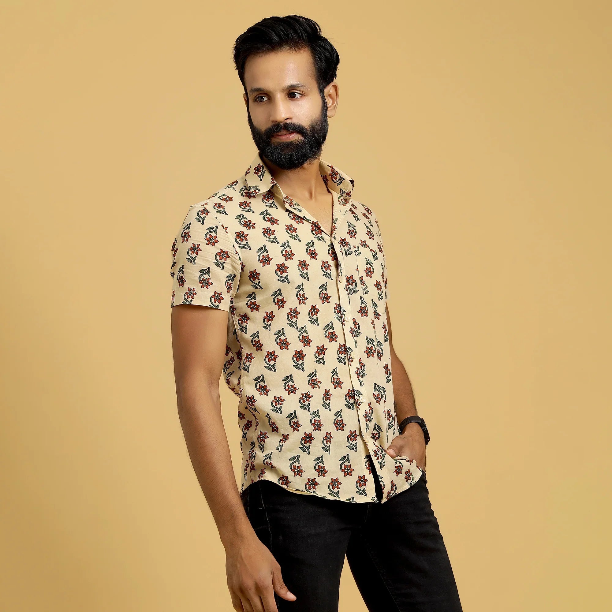 Sanskruti Homes Ivory Cotton Printed Shirt ( half sleeves ) - SanskrutiHomes 