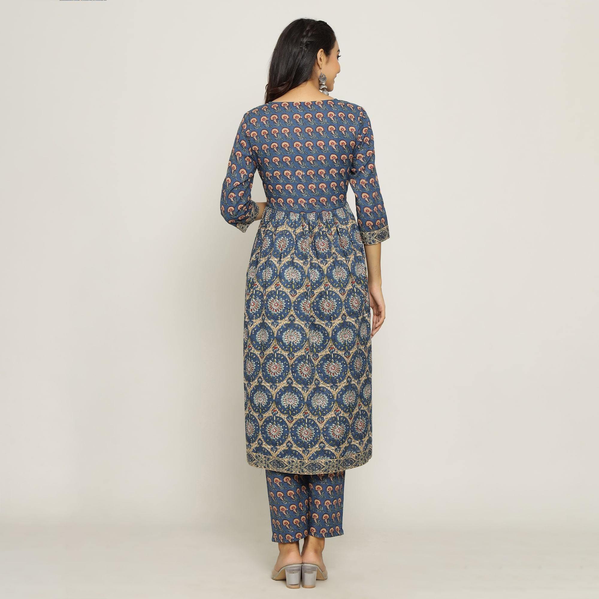 Rang Deep Women Blue Cotton Kurti - SanskrutiHomes 