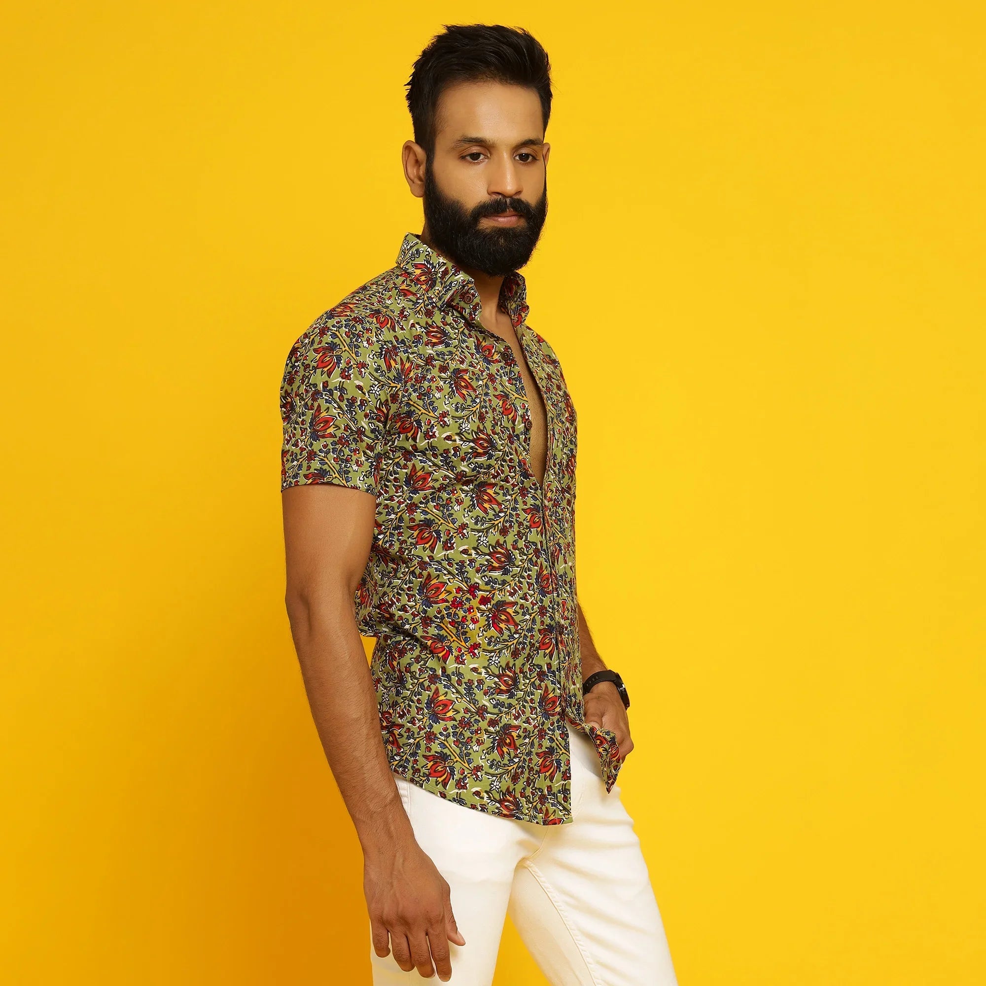 Sanskruti homes Green Buti printed Shirt - SanskrutiHomes 