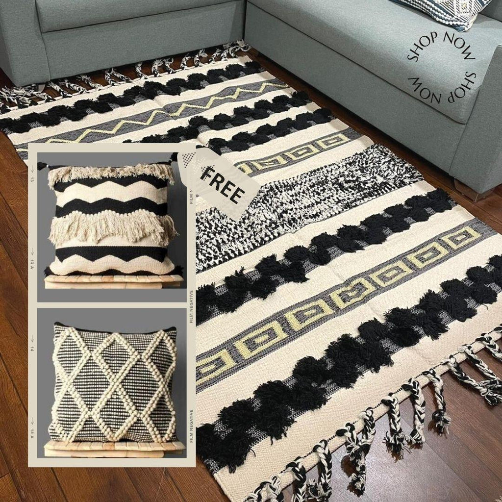 Hand-weaved Black Ruffle Cotton Rug with zari work - SanskrutiHomes 