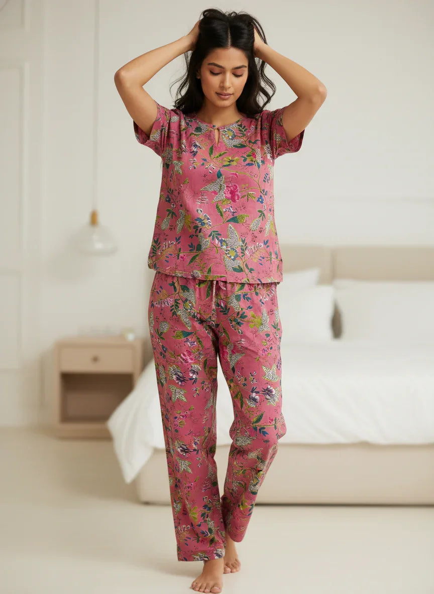 Pink Cotton Printed Night Suit Set with Payjama for Women - SanskrutiHomes 