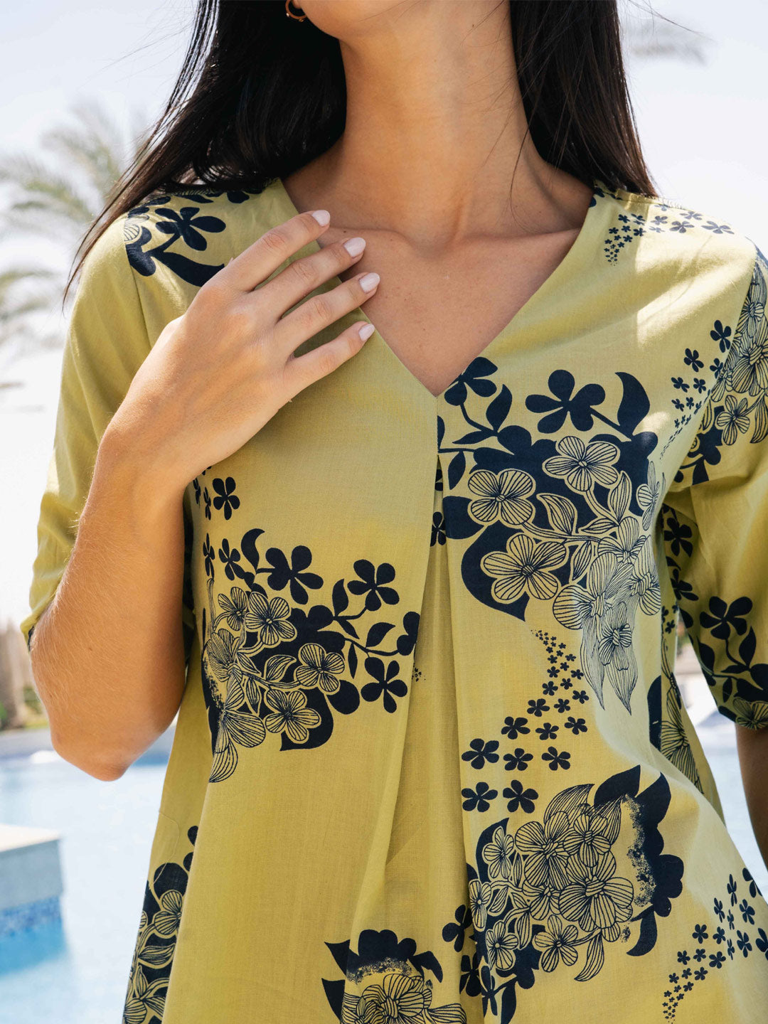 Flower Printed Pure Cotton Nightdress - SanskrutiHomes 