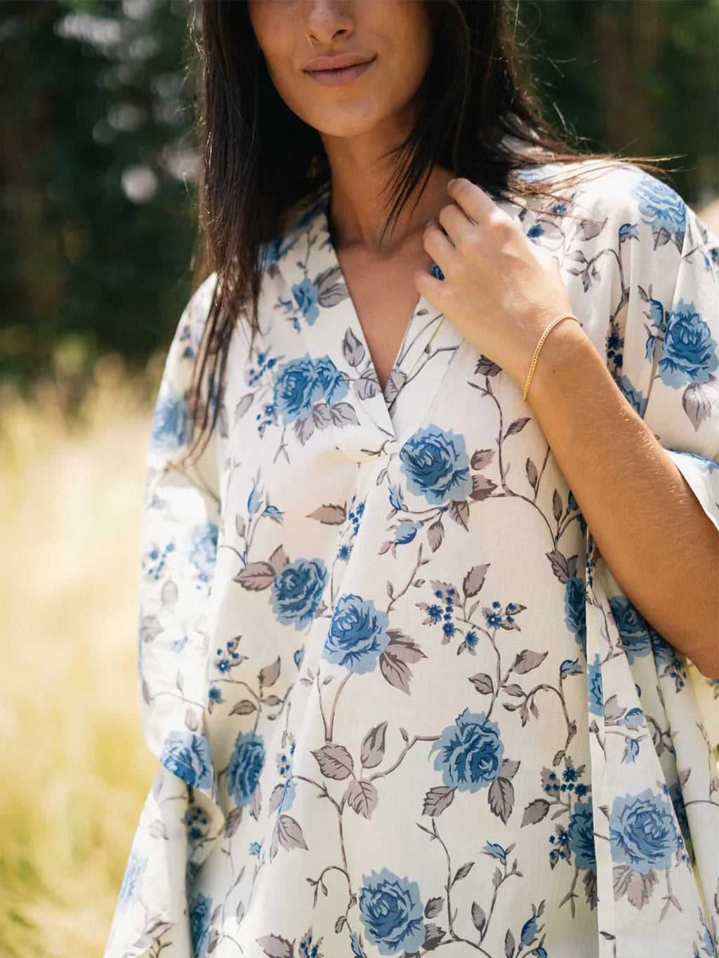 White Floral Printed V-Neck Night Suit Set - SanskrutiHomes 