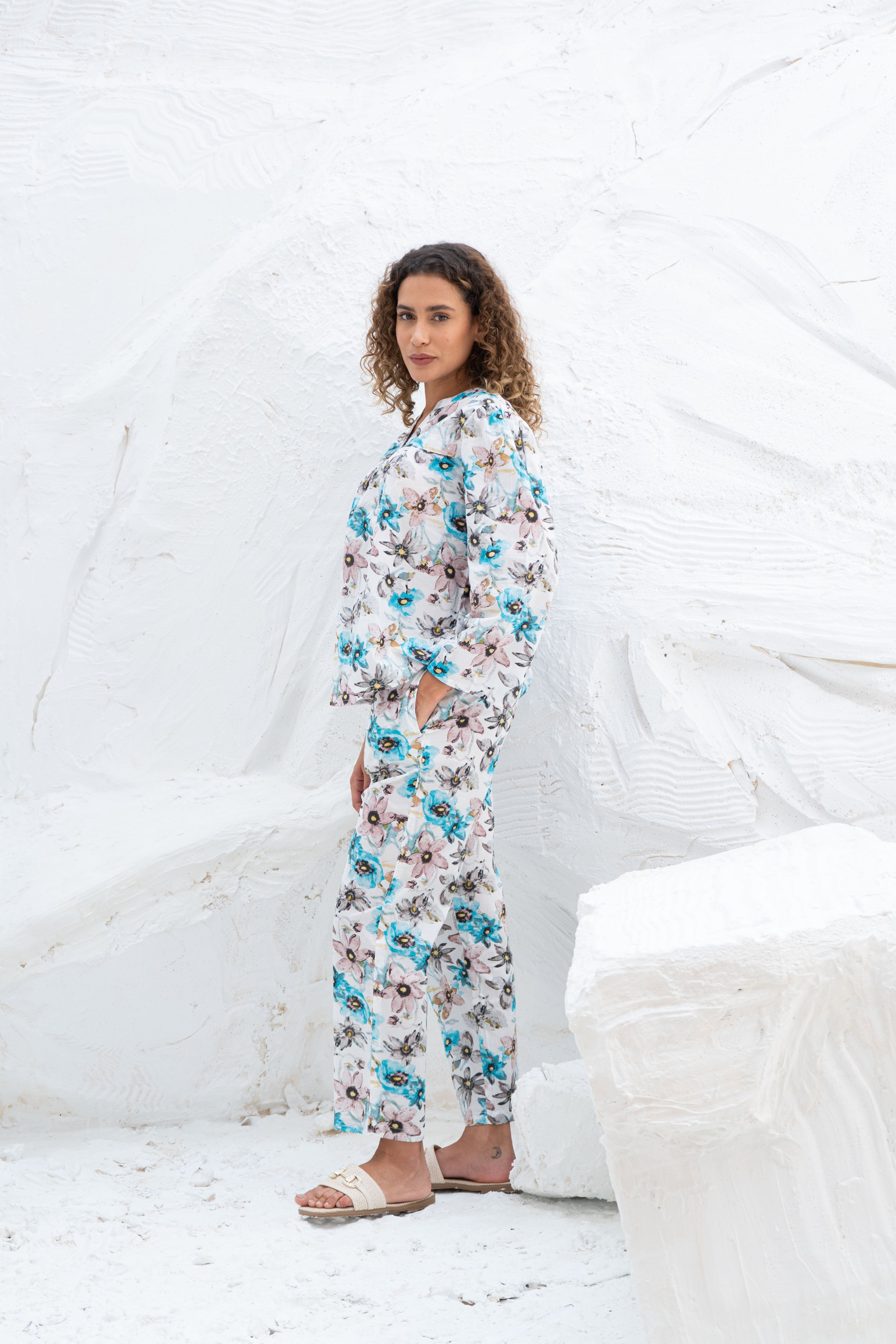 White Flower Printed Cotton Night Suit Set - SanskrutiHomes 