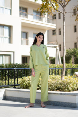 Green Pure Cotton Solid V-Neck night suit for women - SanskrutiHomes 