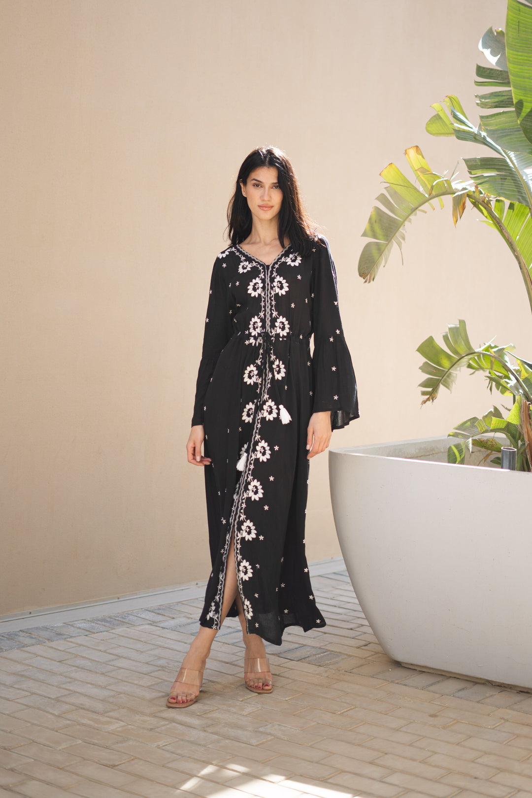 Women Viscose Rayon Black Solid Printed Dress