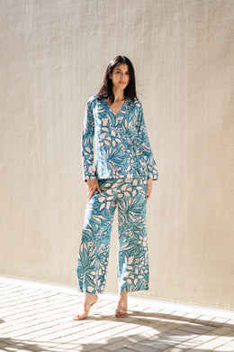 Green Floral Printed V-Neck Co-ords Set - SanskrutiHomes 
