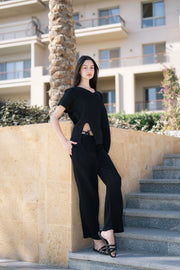 Black Pure Cotton Solid V-Neck night suit for women - SanskrutiHomes 