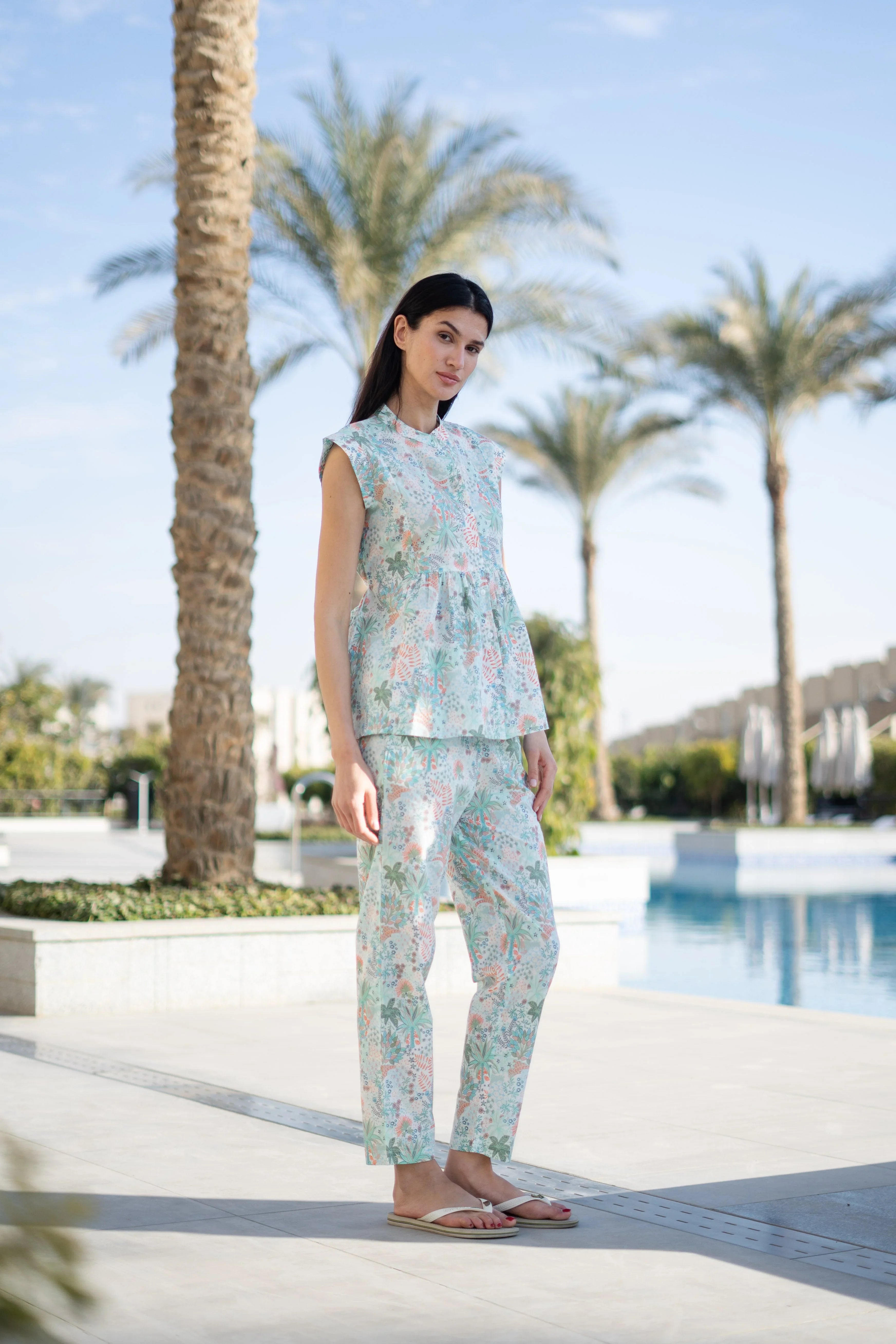 White Round Neck Cotton Night Suit - SanskrutiHomes 