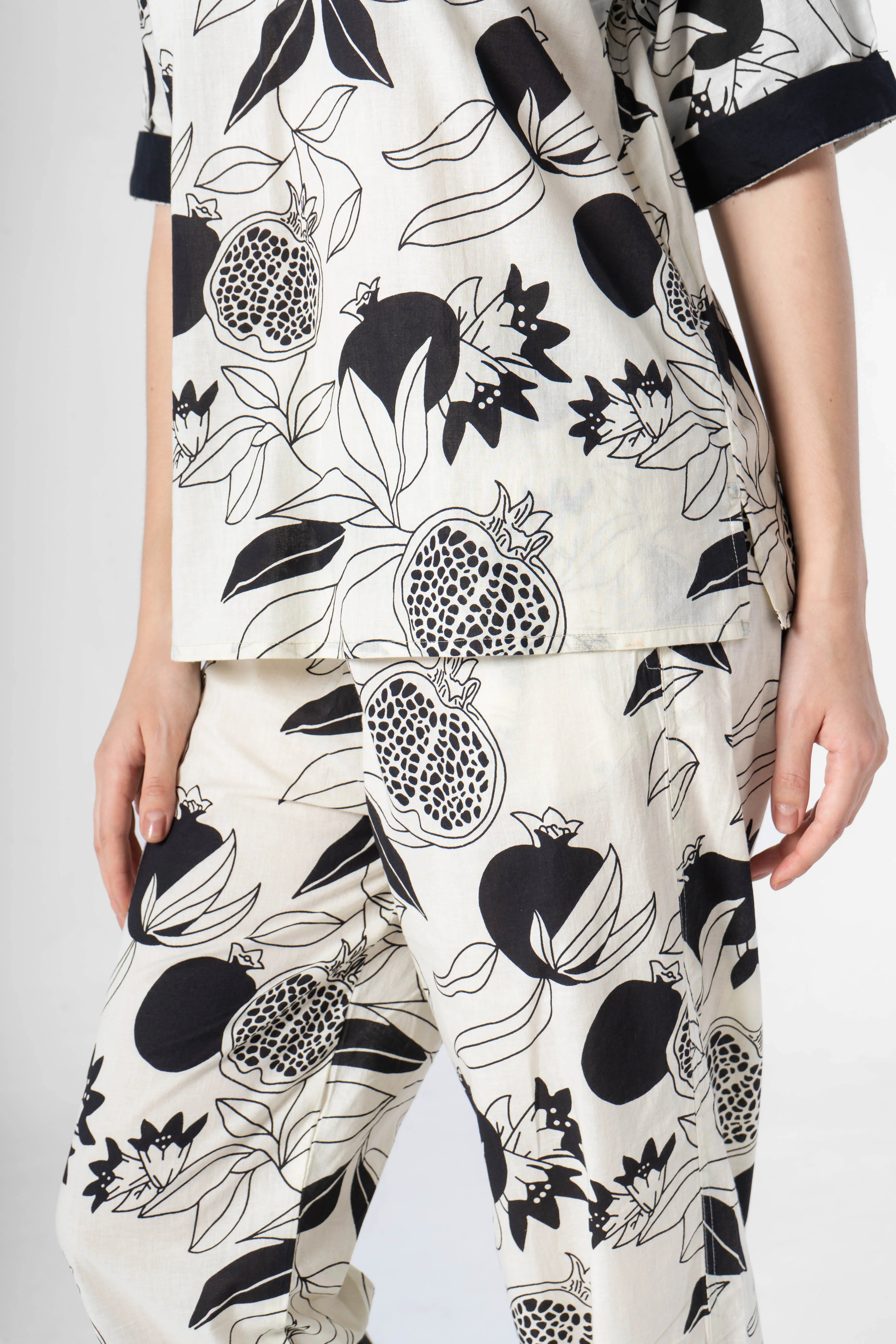 Fruit Printed Black and White Night Suit Set - SanskrutiHomes 