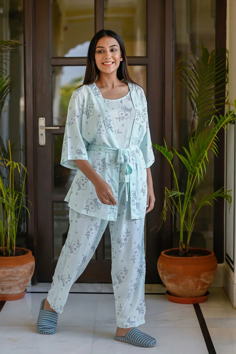 Skyblue Rayon Crepe Printed Night Suit Shrug Set - SanskrutiHomes 