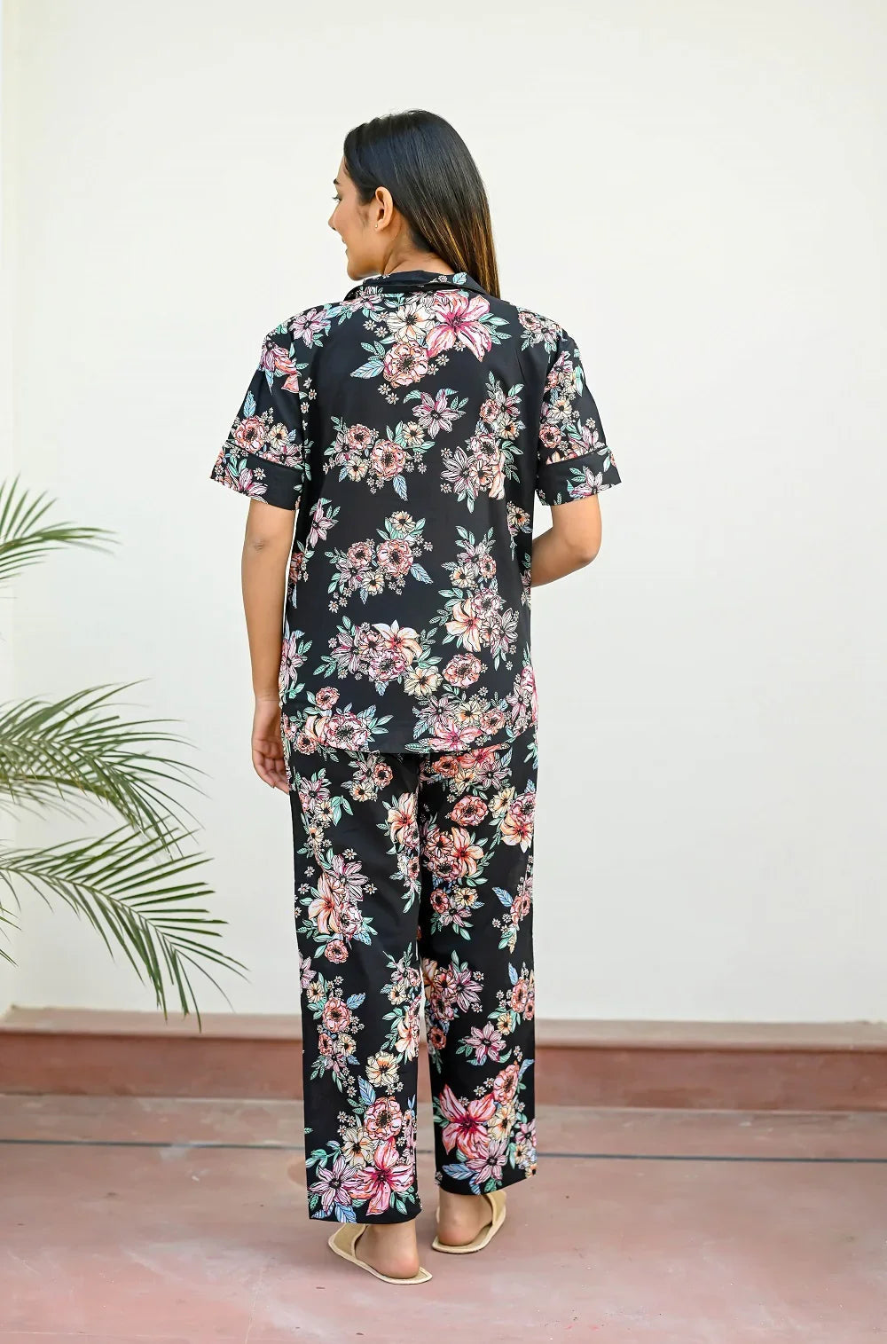 Black Cotton Printed Night Suit Set with Payjama - SanskrutiHomes 