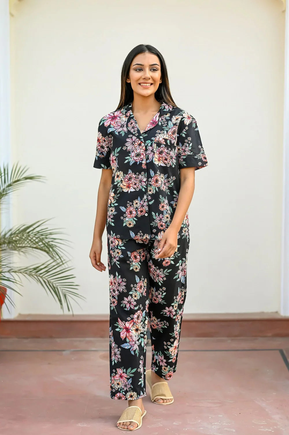 Black Cotton Printed Night Suit Set with Payjama - SanskrutiHomes 