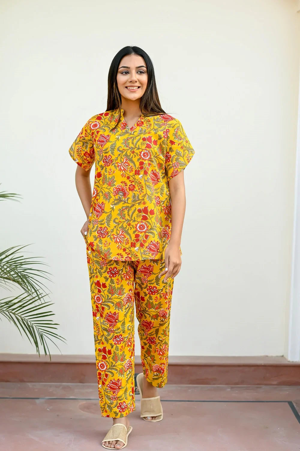 Yellow Cotton Printed Night Suit Set with Payjama - SanskrutiHomes 