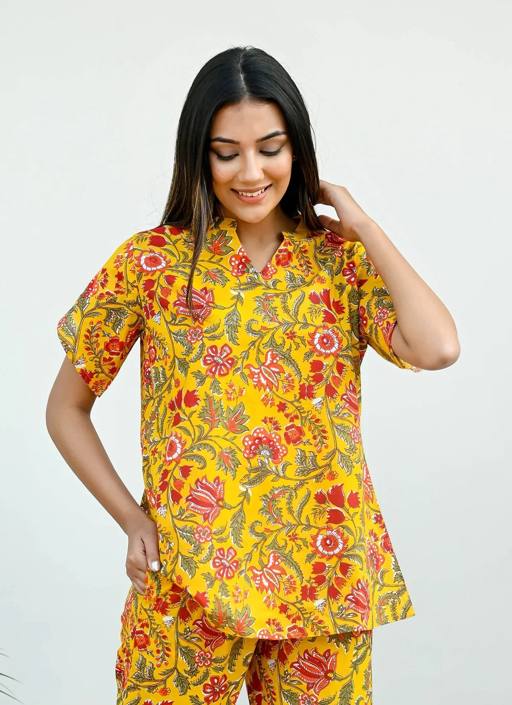 Yellow Cotton Printed Night Suit Set with Payjama - SanskrutiHomes 