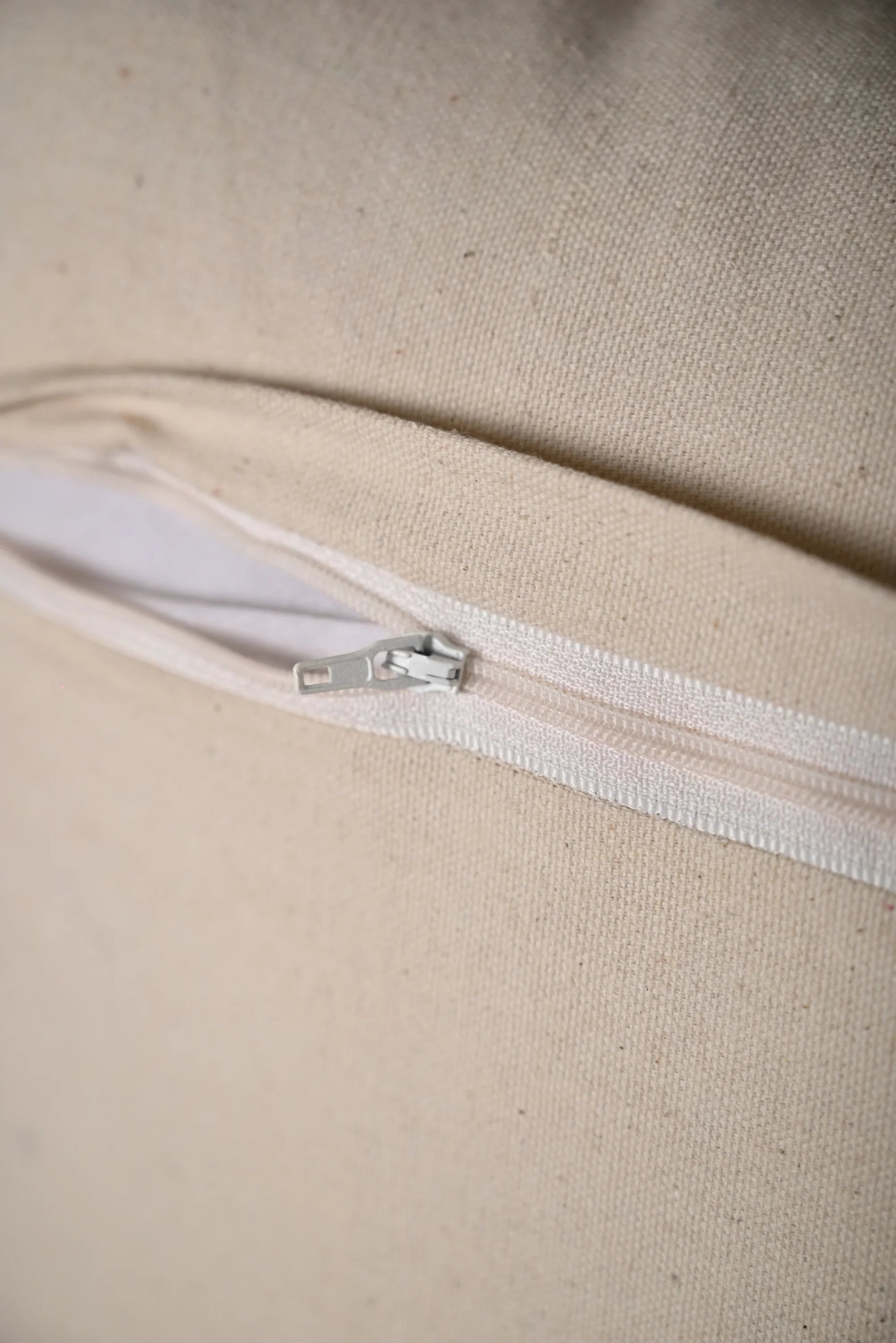 Multicolor Truffted Cotton Cushion Cover - SanskrutiHomes 