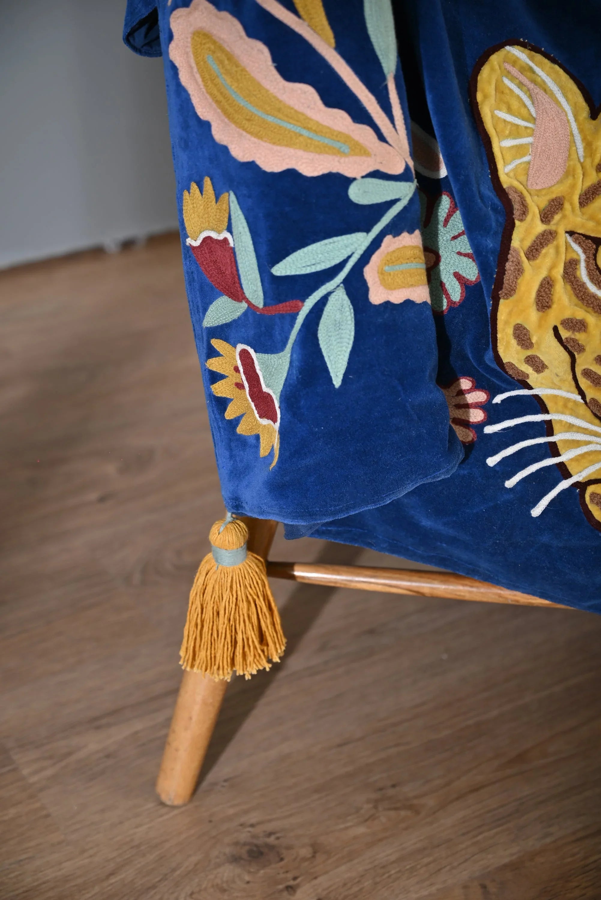 Blue Color Animal Embroidery Throw - SanskrutiHomes 