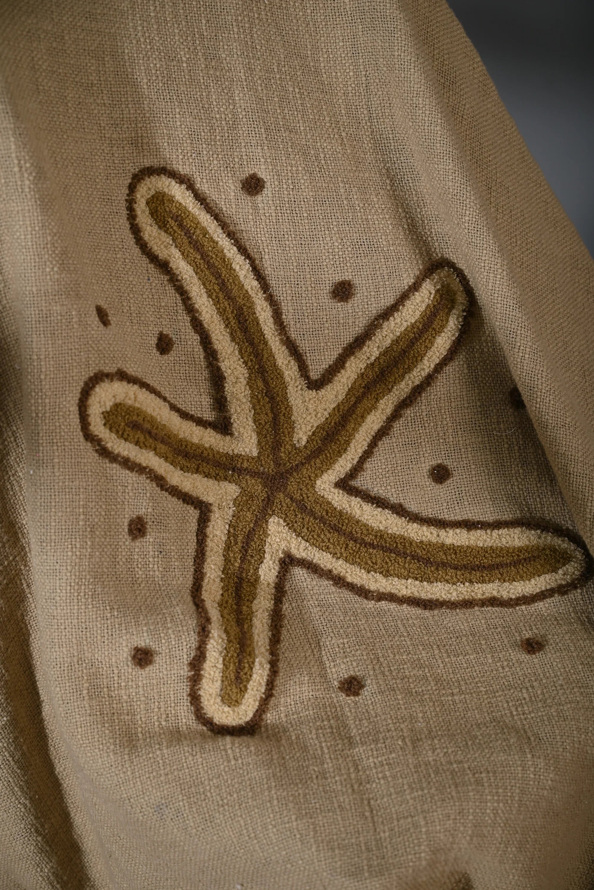 Beige Cotton Throw with Starfish Embroidery and Tassel Edges - SanskrutiHomes 