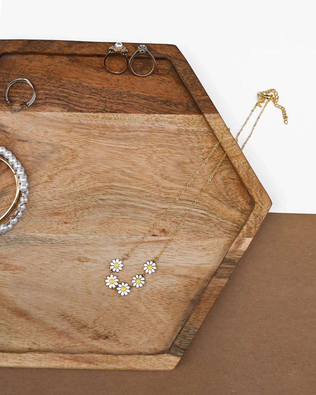 HEXAGON SHAPE WODEEN PLATE - SanskrutiHomes 