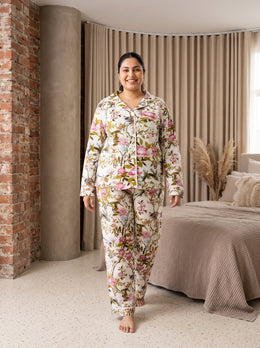 Off-White Floral and Bird Print Lapel Collar Cotton Plus Size Night Suit For Women