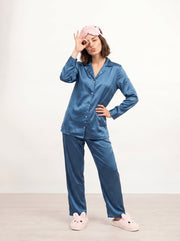 Blue Lapel Collar Solid print Pure Silk Night Suit For Women