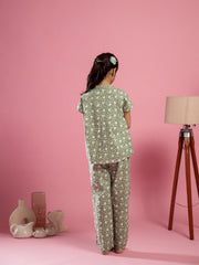 Green Floral Printed Round Neck Night Suit for Kids - SanskrutiHomes 