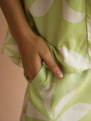 Green Floral Printed Viscous Rayon Night Suit with Shorts - SanskrutiHomes 
