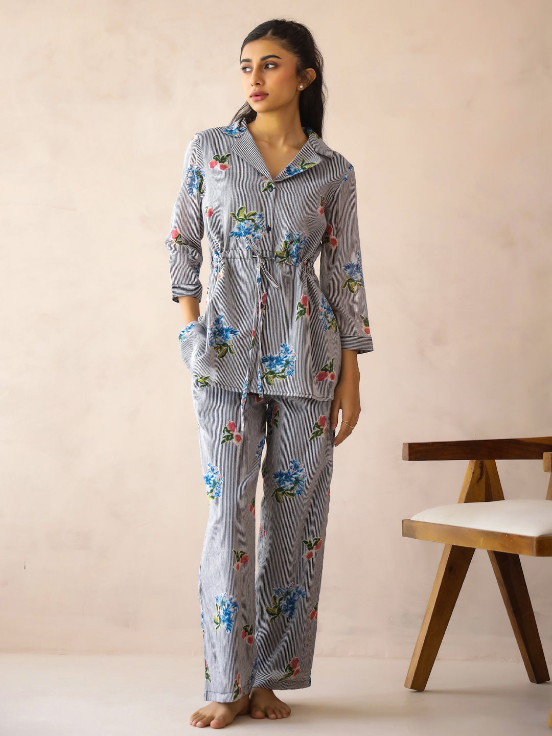 Blue Lapel Collar Pure Cotton Striped Striped Night Suit For Women