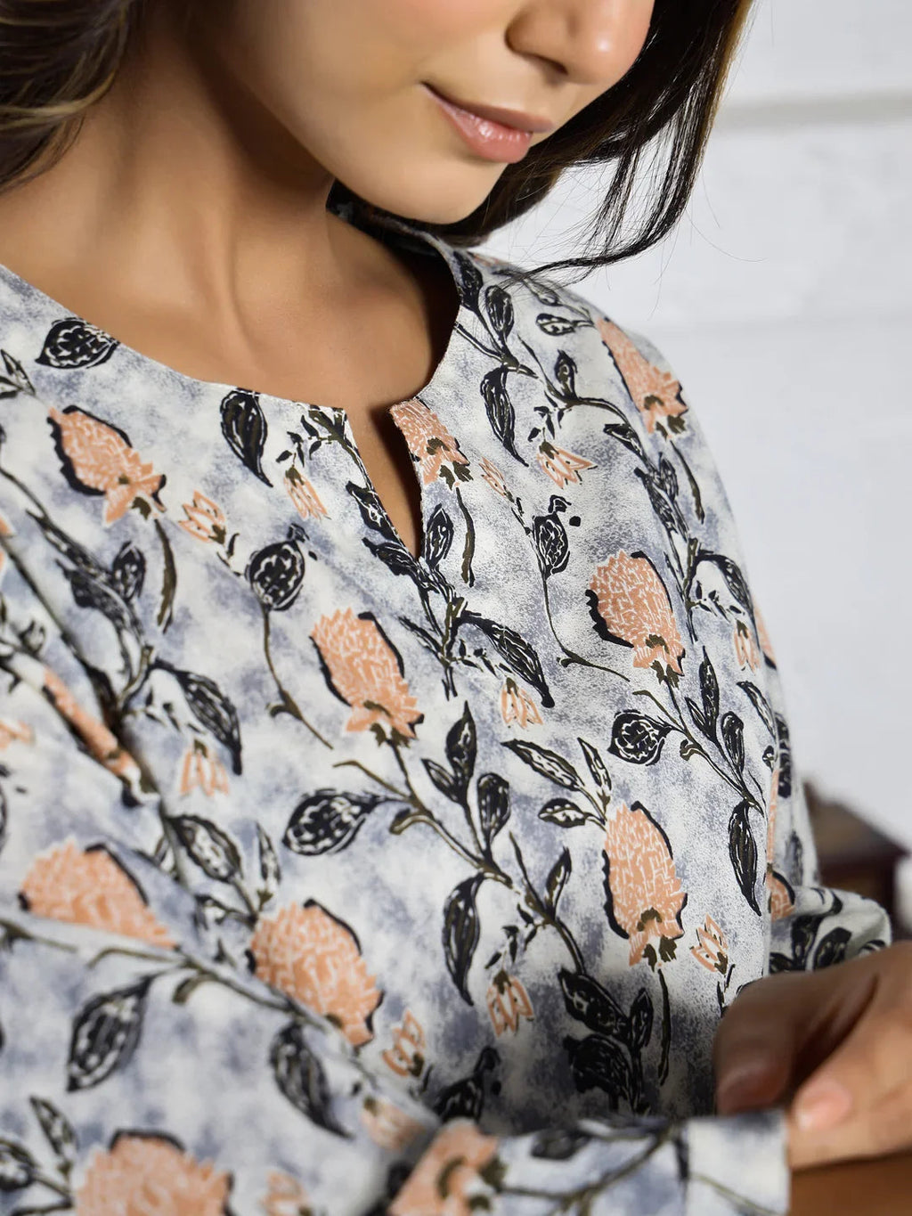 Grey Cotton Floral print Night Suit set for Women - SanskrutiHomes 