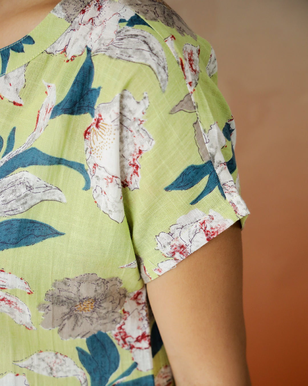 Green Flower Printed V-Neck Top - SanskrutiHomes 