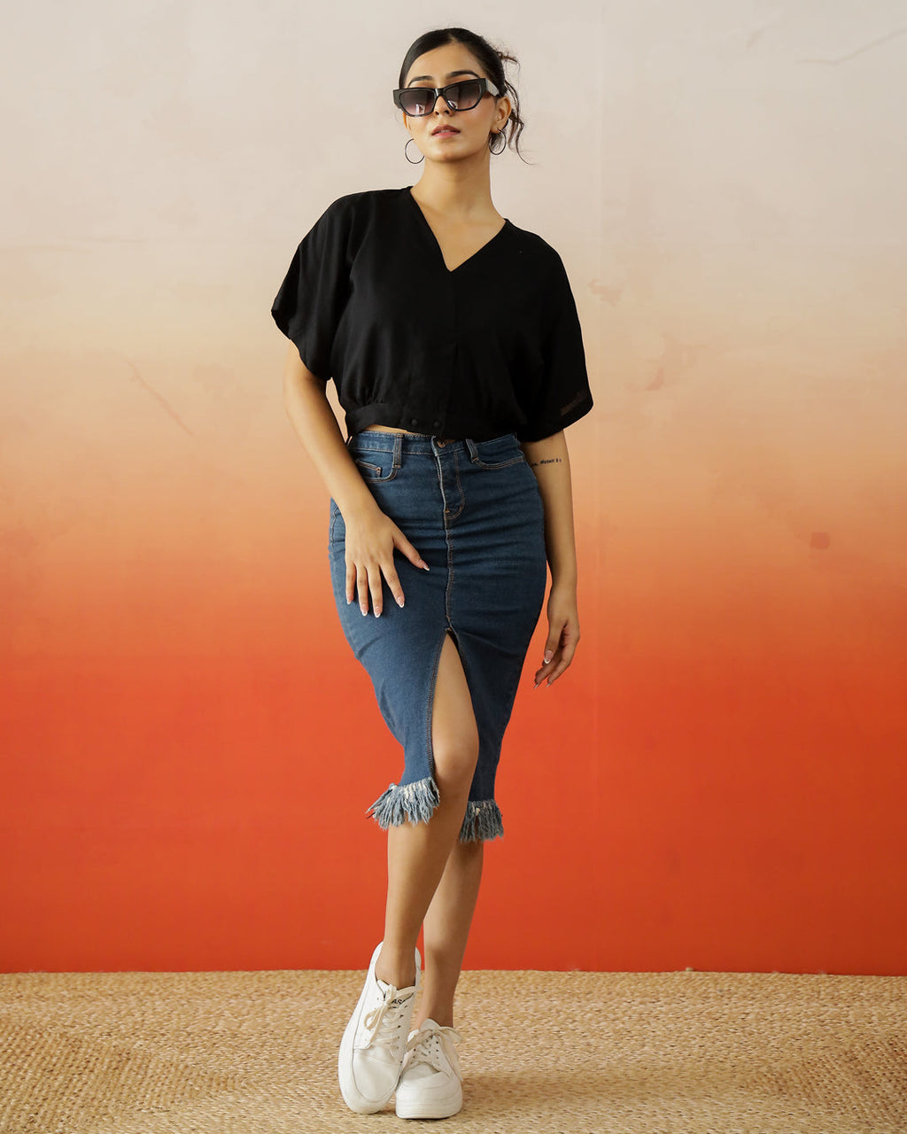 Black Crop Top for Women - SanskrutiHomes 