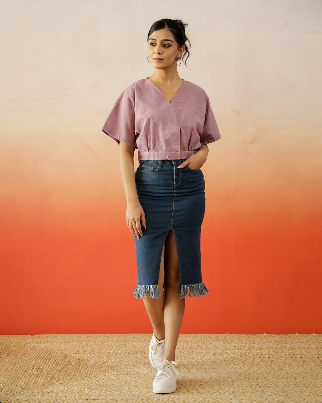 Lavender Color V-Neck Crop Top - SanskrutiHomes 