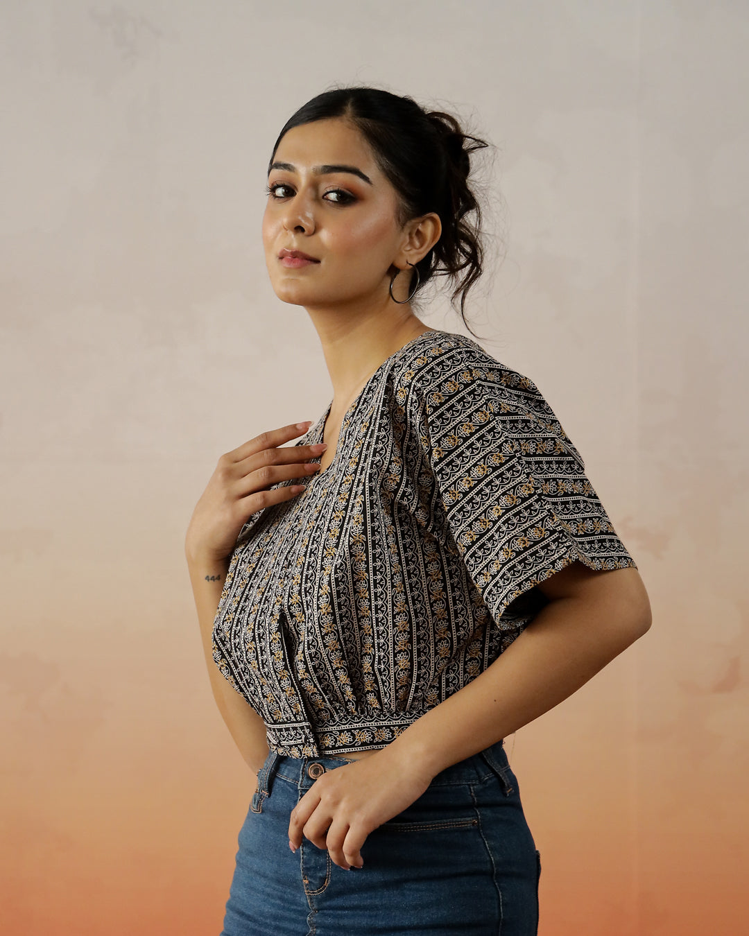 Black Cotton Printed Crop Top - SanskrutiHomes 