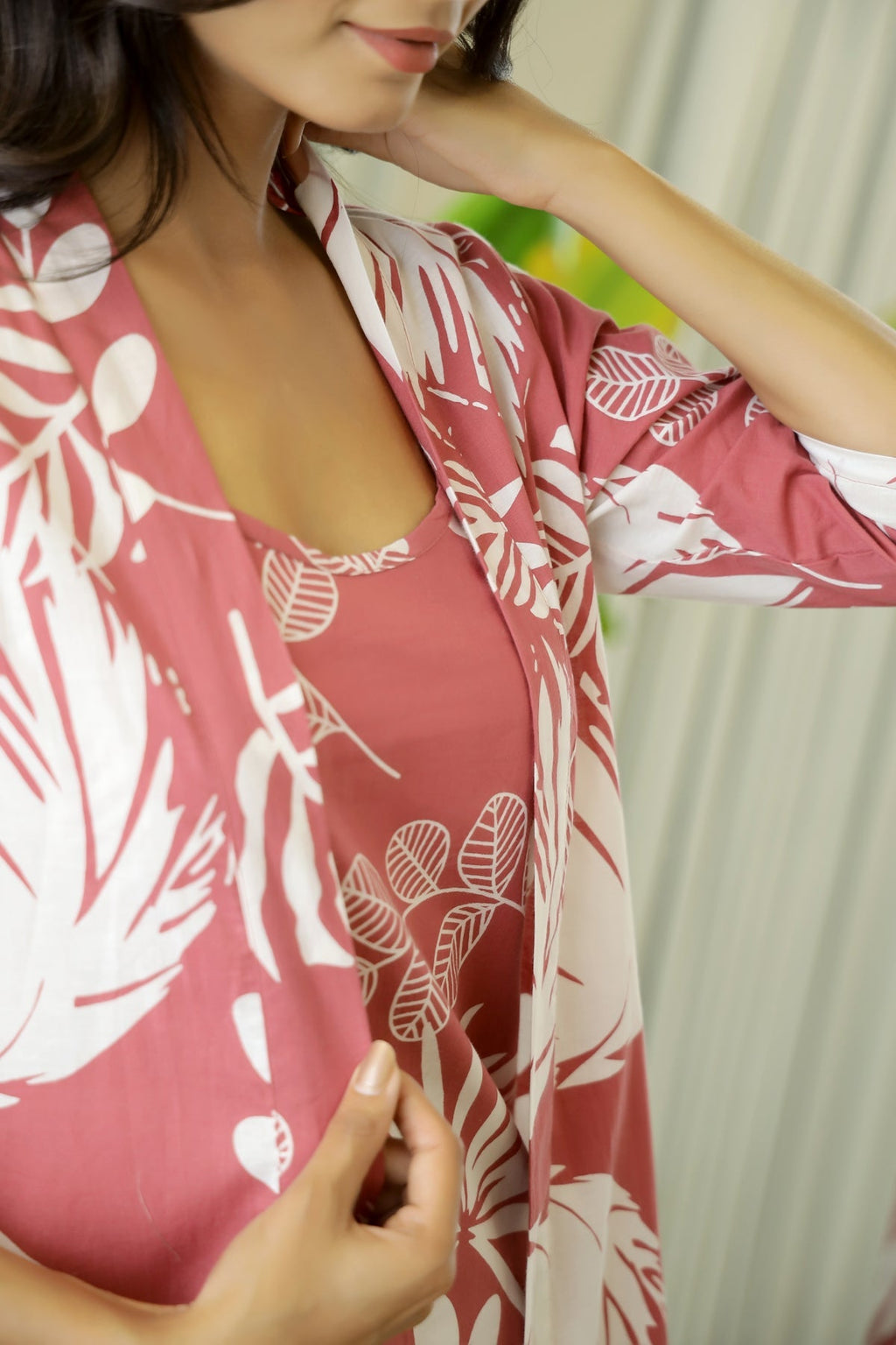 Black Cotton Printed Crop Top - SanskrutiHomes 